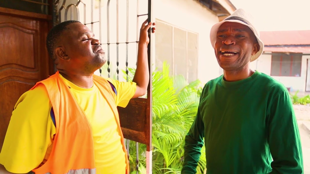 UGONVI WA WAUZA SUPU  LAZIMA UCHEKE