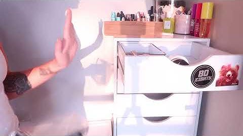 ORGANIZING MY MAKEUP COLLECTION 🌻 ORGANIZE MY MAKEUP WITH ME