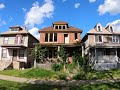 Driving in Detroit - Missouri Street - McGraw Avenue - Abandoned Houses - Poverty - Tough Life