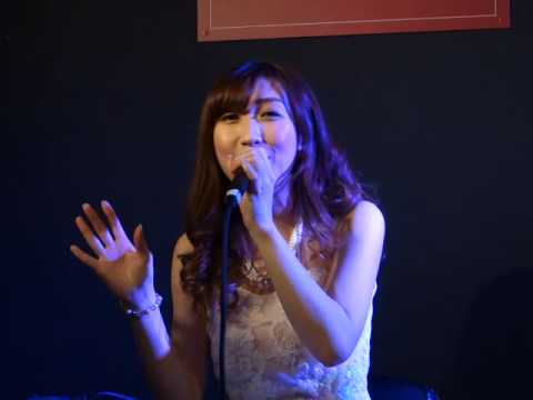 角田睦美「Darling」(西野カナ)、梅田B-flat、１５.０２.１３