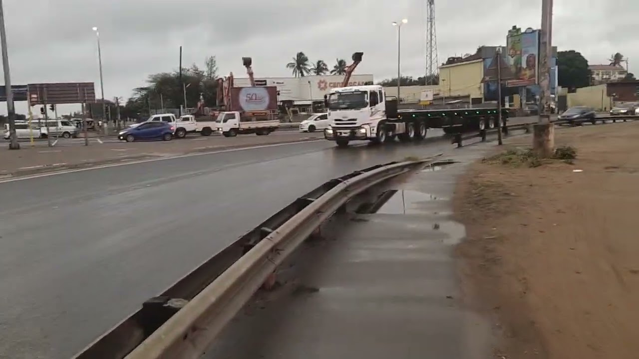 Cidade da Matola acordou assim hoje temperatura muito baixas/09/2025