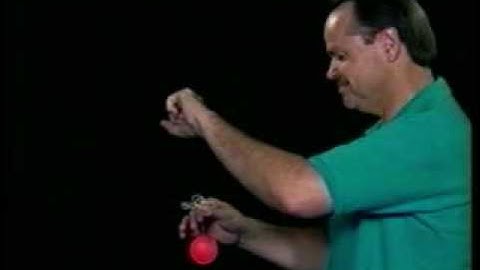 Dennis McBride Yo-Yo Trick "Spaghetti"