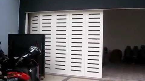 Cổng trượt hông tiết kiệm diện tích