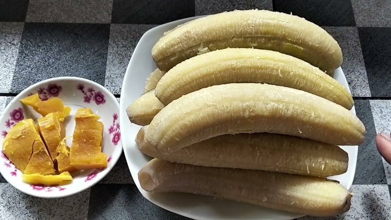 Chuối Già Ngâm Qua Đêm Nấu Rất Dẻo Thơm Ngon #buacomquenha 