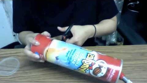 How to create a pringles pinhole