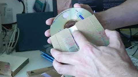 Getting to know the HP/PA-RISC and running w/o a hard drive: rough start!