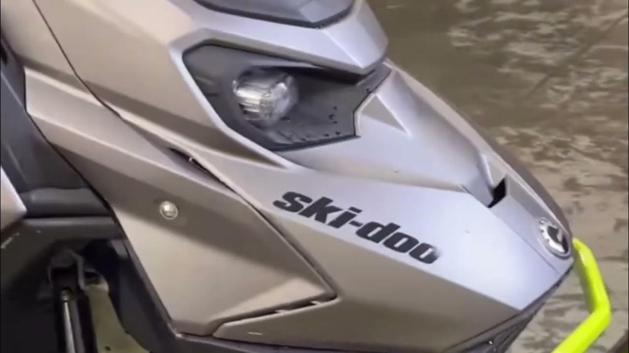 Ski-Doo Xm (2013+) PDP Ski Doo Summit 800R средний продувочный узел: Xm белый пр