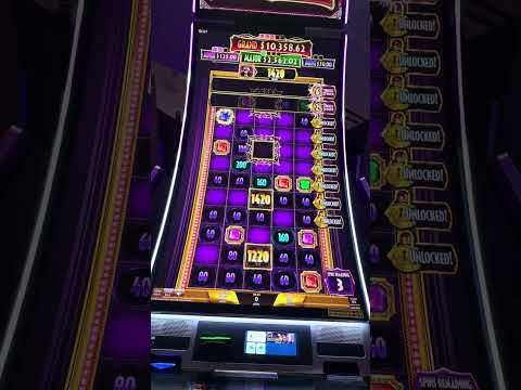 Primera vez jugando BLACK WIDOW y esto pasó #parejapoderosa #casinoenespañol #videocorto