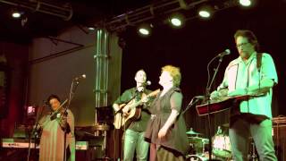 Maura O'Connell & Jerry Douglas, Summerfly chords