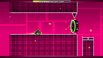 Geometry Dash: Remix Pack 1 Level 1 - Stereo Madness v2 (By: IIINePtunEIII) [Normal]