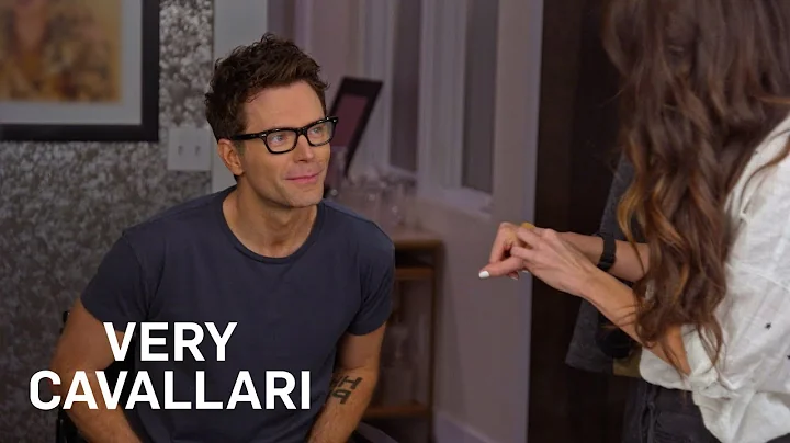 Kelly Henderson Talks Dating Life With Ex Bobby Bo...