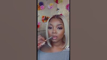 Thumbnail of Shayla Playing J Holiday Song Bed In The Background