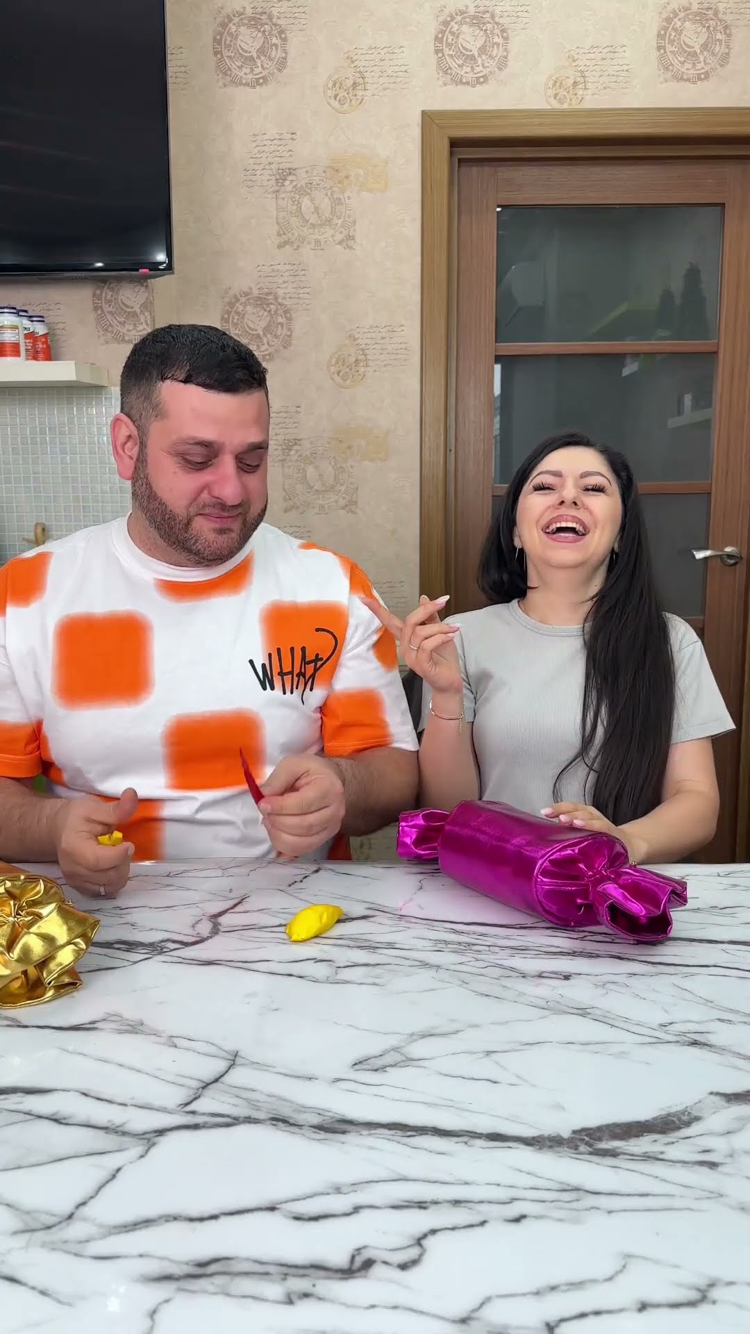 OMG Purple or gold!? #shorts Best video by MoniLina