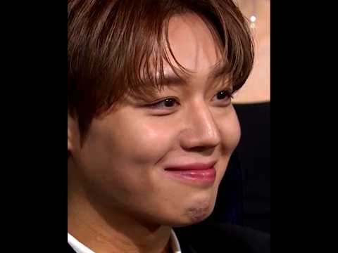 Park Jihoon First Award And Laughing Is Crazy Parkjihoon Jihoon Trending Awards Weakheroclass2