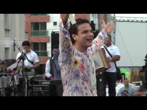 Aunque Después Me Duela (En Vivo) – Silvestre Dangond & Juancho De La Espriella (Dann Carlton, 2011)