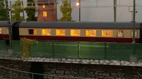 Märklin TEE on HMC Layout