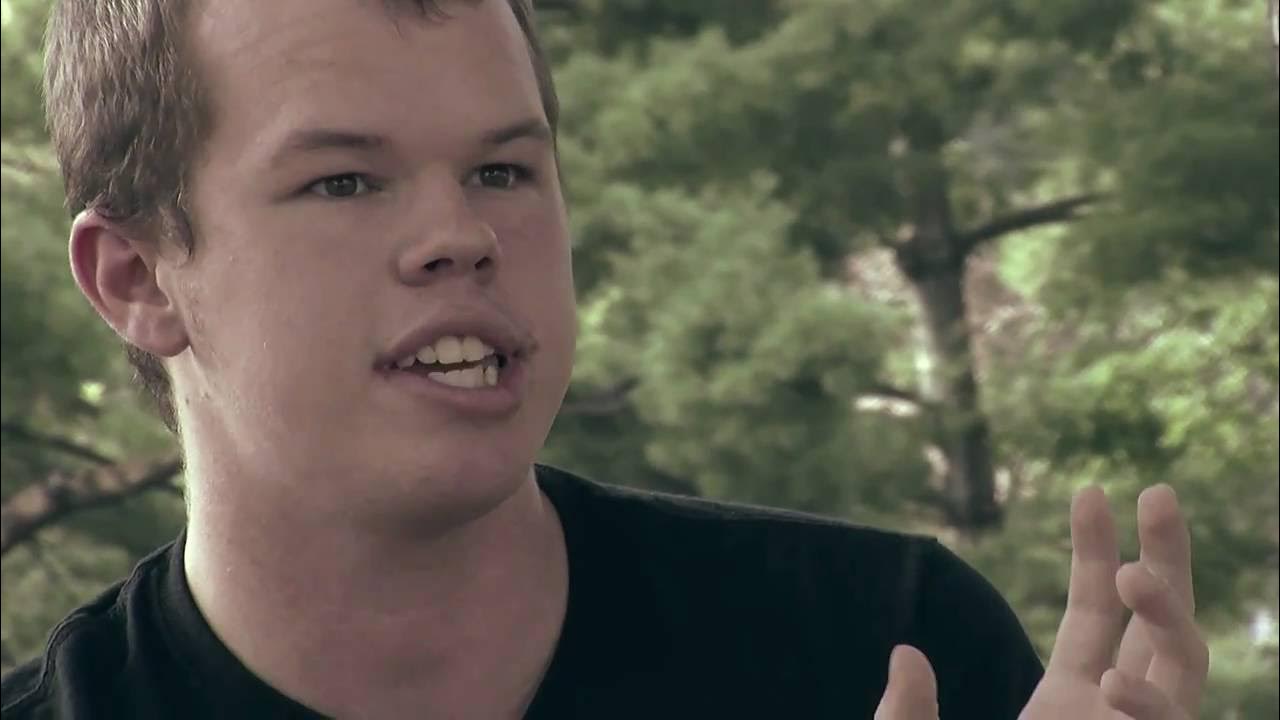 Сэм бринтон игра со щенками. Сэм бринтон игра со щенками. Министр энергетики сша сэм бринтон. Трансгендер сэм бринтон. Сэм бринтон (sam brinton).