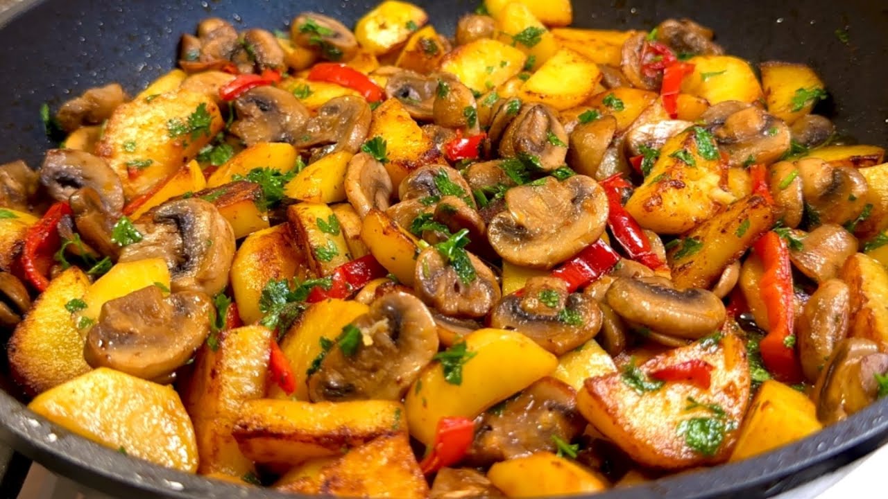 Рецепт жареных грибов и картофеля. Просто, быстро и очень вкусно!
