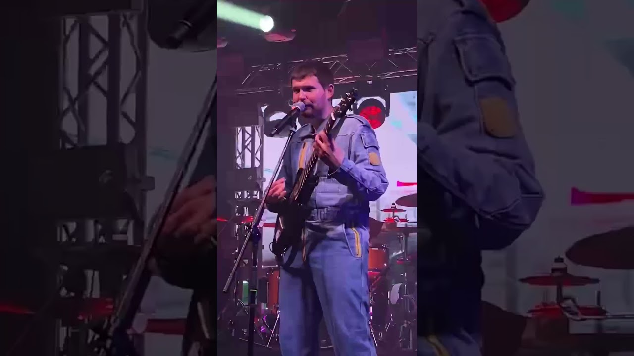 Noize MC – Устрой дестрой (Live @ Garden Hall, 16.04.2023)