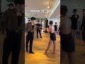 さとこのリアルレッスン!『足の寄せ方』足を足で寄せていませんか?ラテンの心臓は骨盤です!骨盤のローテーションで足を引き寄せましょう!レッスン公式LINE→ https://lin.ee/znvrfLU