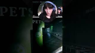This Jumpscare Took Years Off My Life 😭 | Hellmart Horror