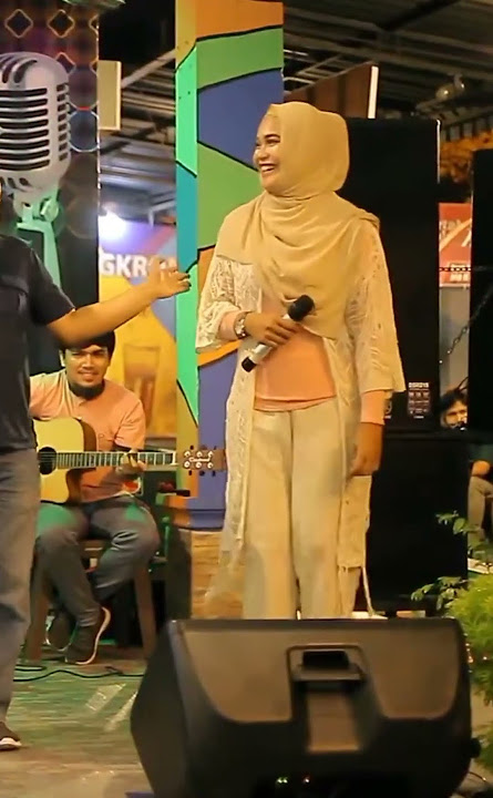 Mirip Siti Nurhaliza || Pantun Melayu || Lebah Begantong