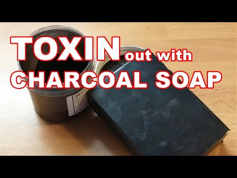 PAANO GUMAWA NG CHARCOAL BAR SOAP GAMIT ANG CASTILE SOAP | DIYLANGYAN