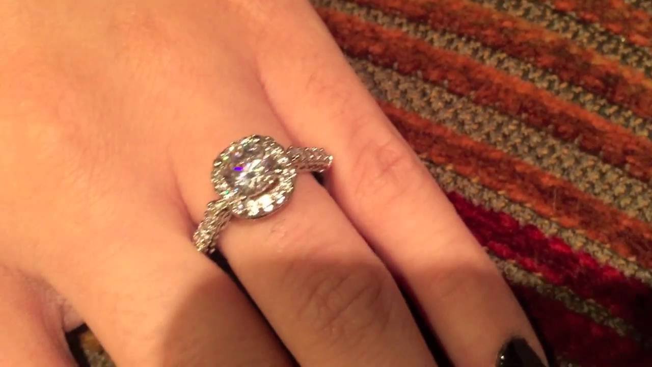 Highest Quality Cubic Zirconia Cushion Cut 1 Carat Engagement ring