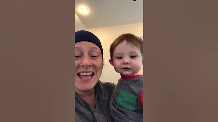 This baby can sing!