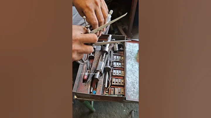 How to piston size chacking #cummins #engine #viral #video #automobile #mechanic #jcb #backholoader