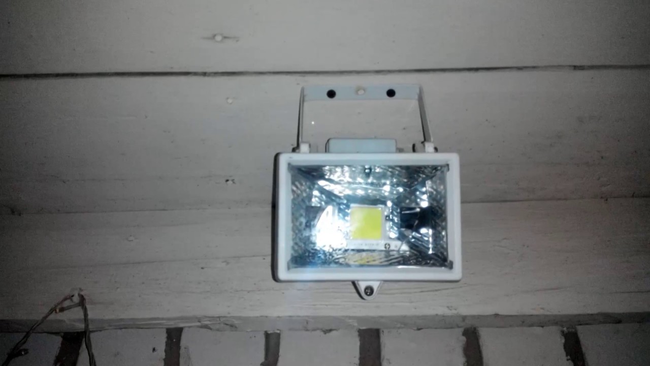 Прожектор на одном диоде COB 50w 220v