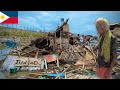 最大瞬間風速83m/s超えの台風オデットがフィリピン・セブ島を直撃して家が崩壊した