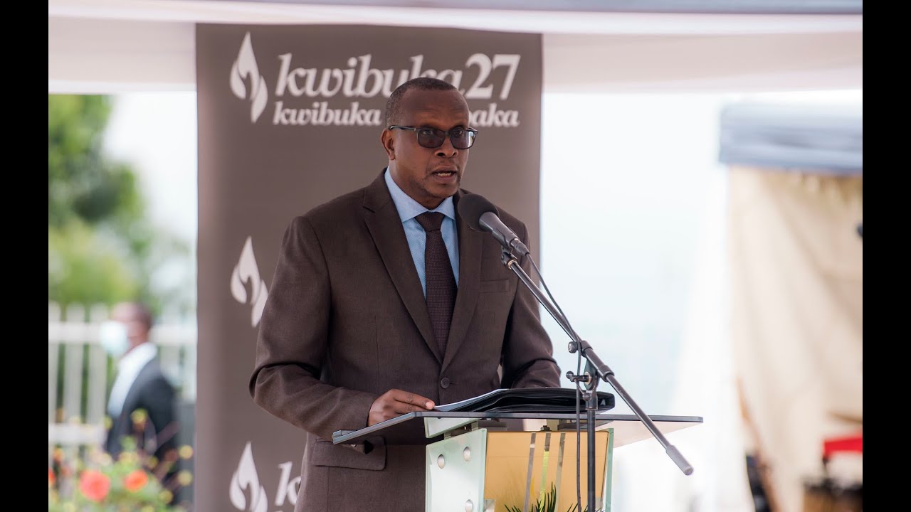 Dr. Bizimana yagaragaje amayeri akoreshwa n'abahakana Jenoside