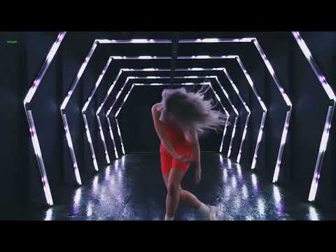 Daft Punk Tribute Lockdown Harder Better Faster Stronger Mary Grace Brant Красивая девушка танцует