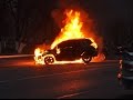 Подсветила бензобак зажигалкой { Woman set on fire fueling epic fail