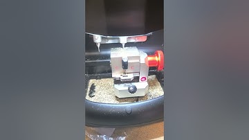 Toyota 80k insert key cut on the Black widow V2