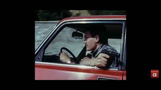 Выстрел в гробу (1993) short car chase scene