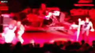 Parliament-Funkadelic (feat. Red Hot Chili Peppers) - Funky Woman (Greek Theater) (Sep 09, 2005)