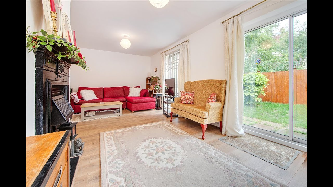 Day Morris Estate Agents in Hampstead & Highgate for sale, 3/4