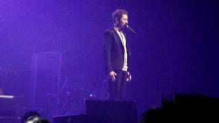 Video thumbnail of "AaRON - Famous Blue Raincoat"