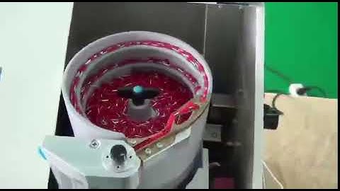 Automatic isolated wire end ferrules  crimping machine video loose end ferrules crimping