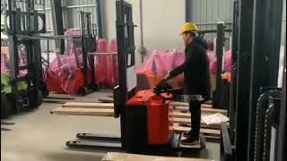 Fully Powered Drive and Lift full Electric Stacker Super light  with load capacity 2200lbs