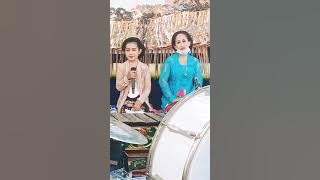 Ulet kambang sinden generasi Bojonegoro Jenita.