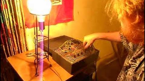 circuit bent experimental optical theremin