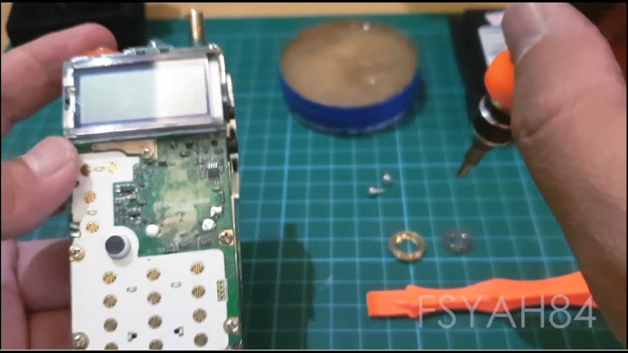 Alinco Dj-crx5 Disassembly ( Cara Bongkar / Bukan Cara Pasang,,, )