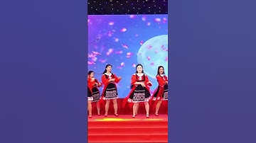 Chào những người con gái có nụ cười đẹp quá