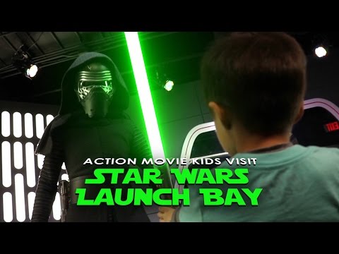 fun-at-star-wars-launch-bay-|-action-movie-kid-|-star-wars-|-walt-disney-world