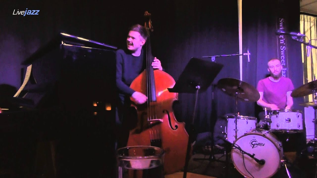 Arne Sandberg Trio/Autum Leaves // Swingn Sweet Jazzclub