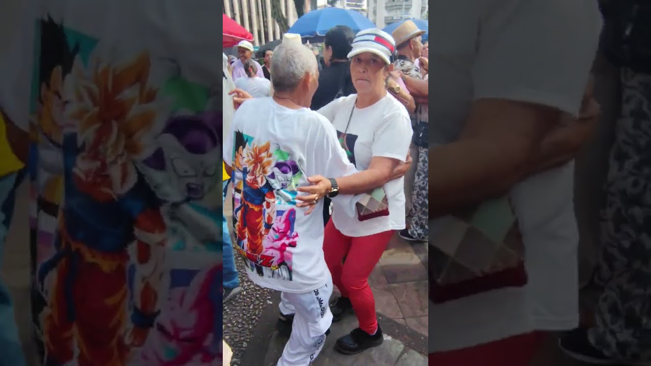 Bailando con mucho sabor 