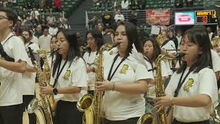 Record number of (more than 100) Saxophones perform at UH Game